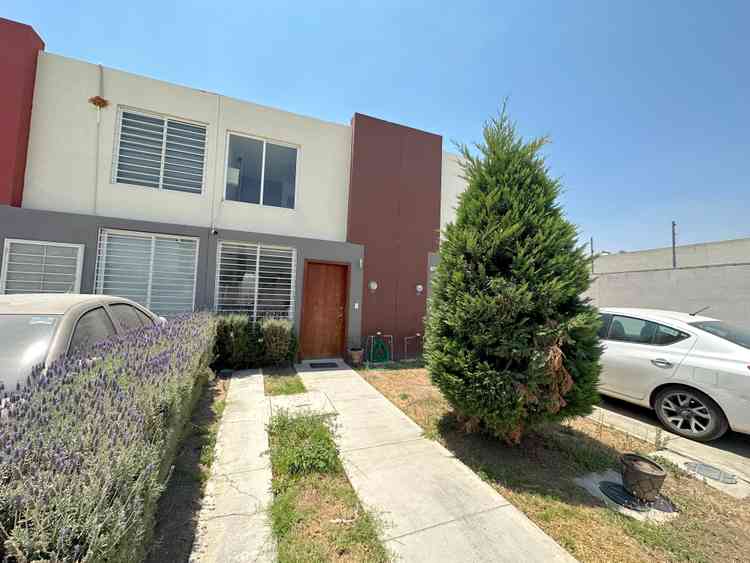 casa en venta avenida amaranto la magdalena zapopan jalisco p3zbkgh